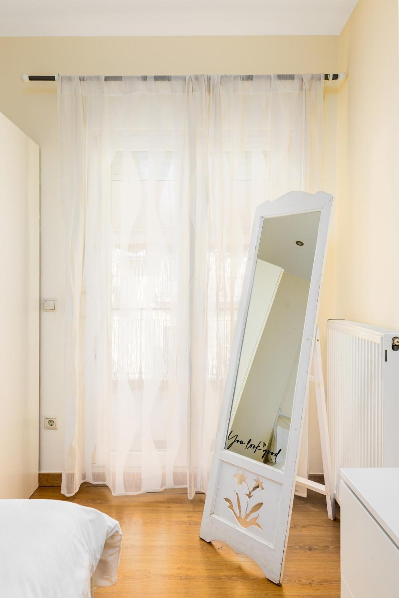 Elegant Center Apartament *